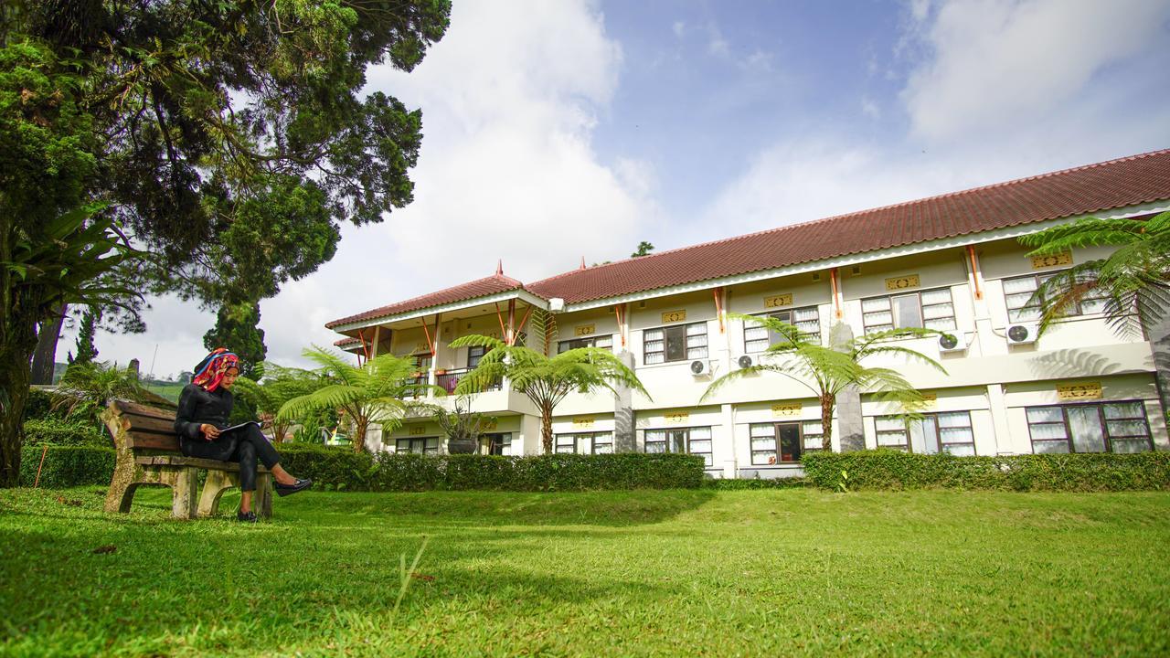 Sari Ater Hotel & Resort Ciater Exterior foto